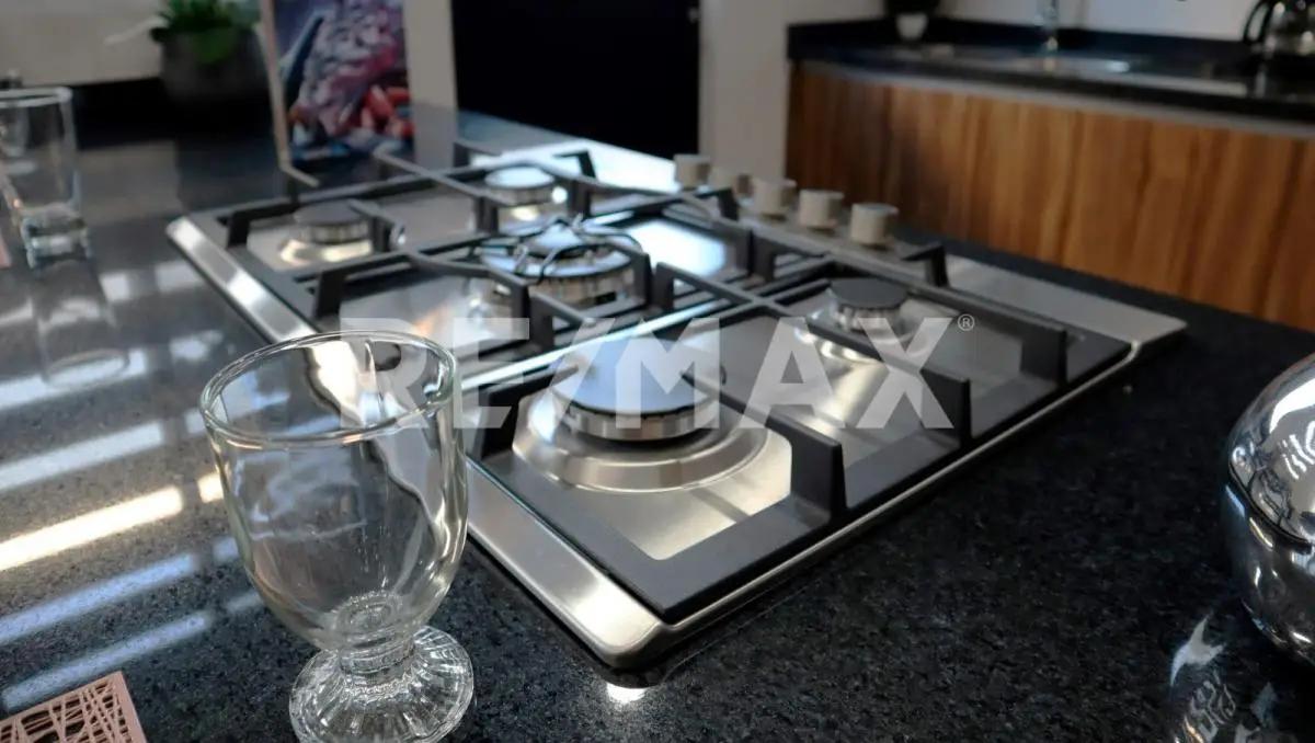 secondary property images 2