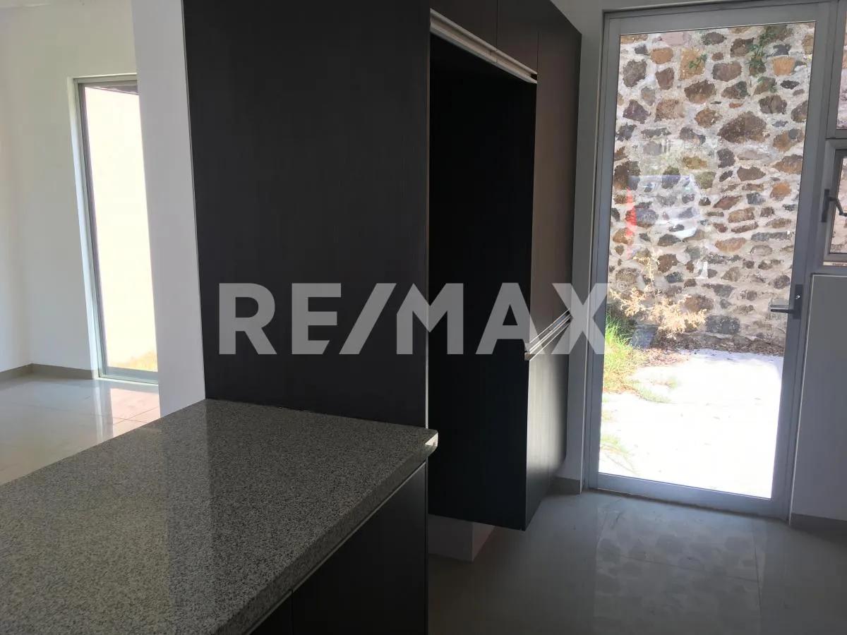 secondary property images 2