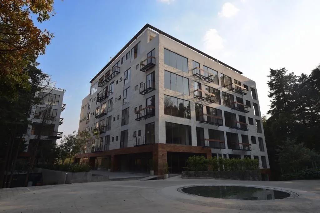 main property photo