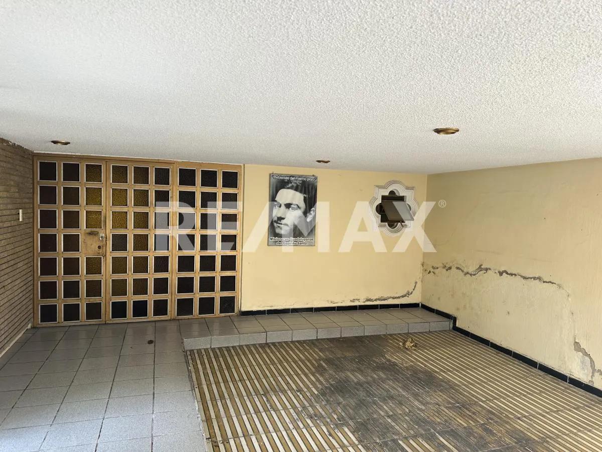 secondary property images 0