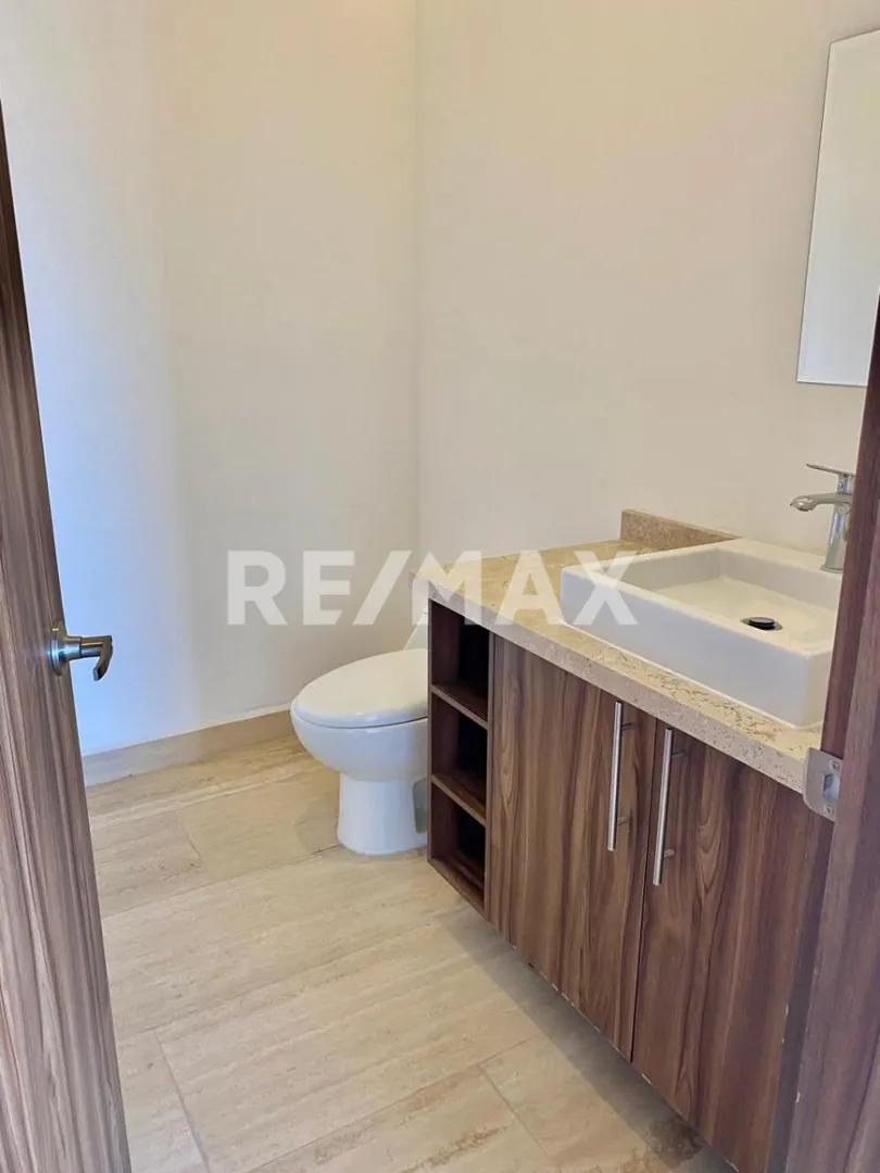 secondary property images 3