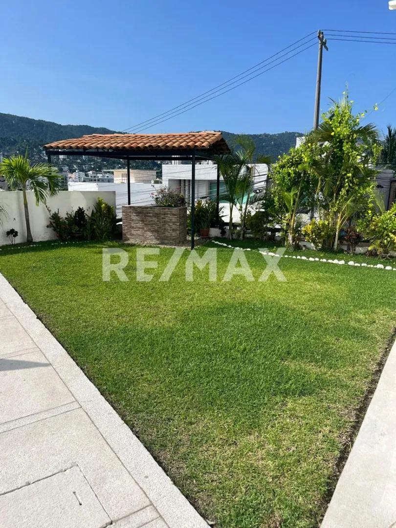 main property photo