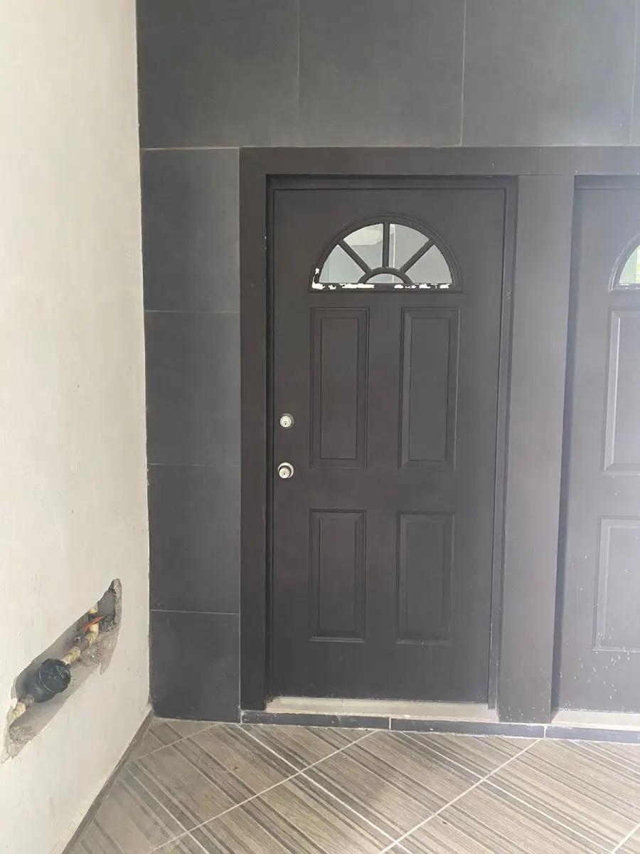 secondary property images 0