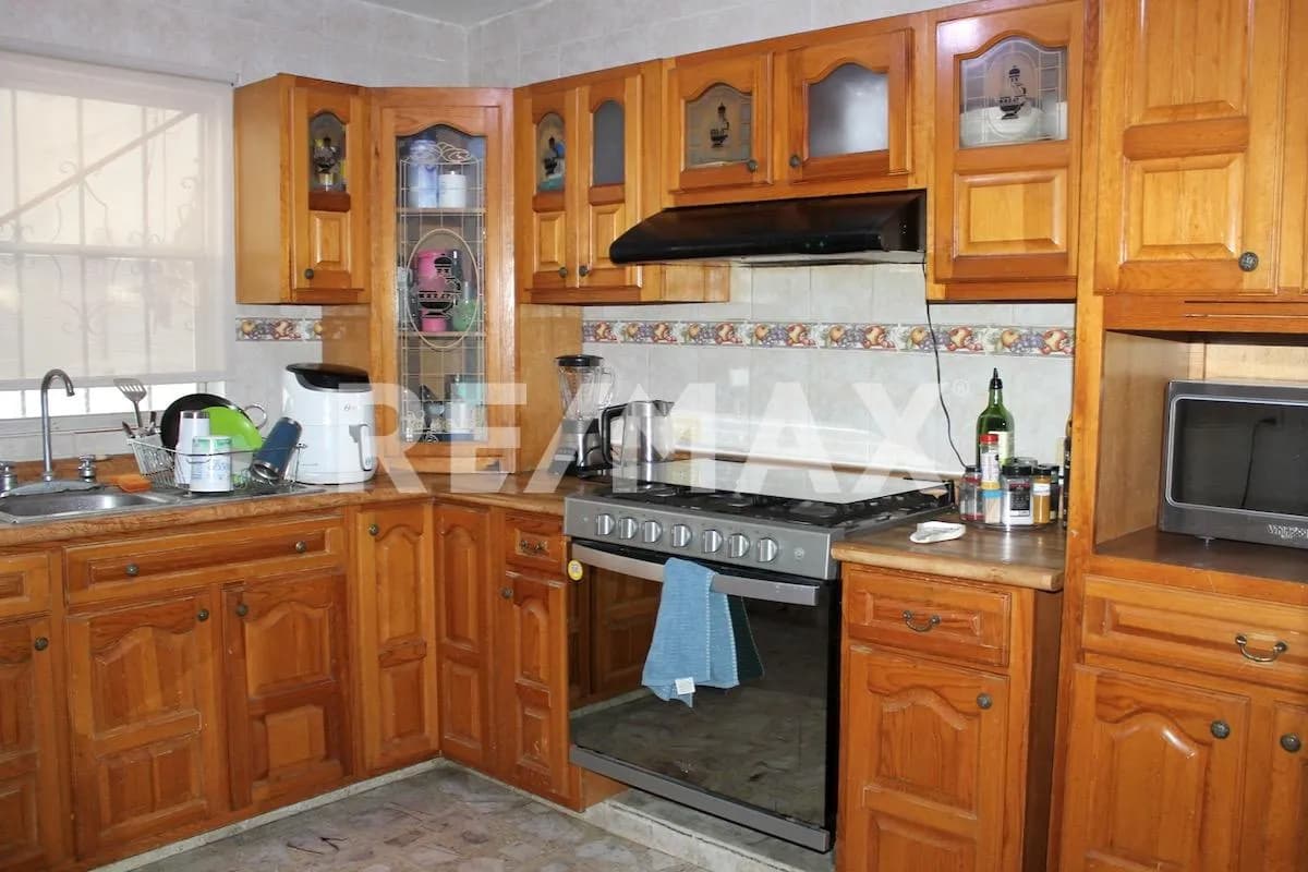 secondary property images 3