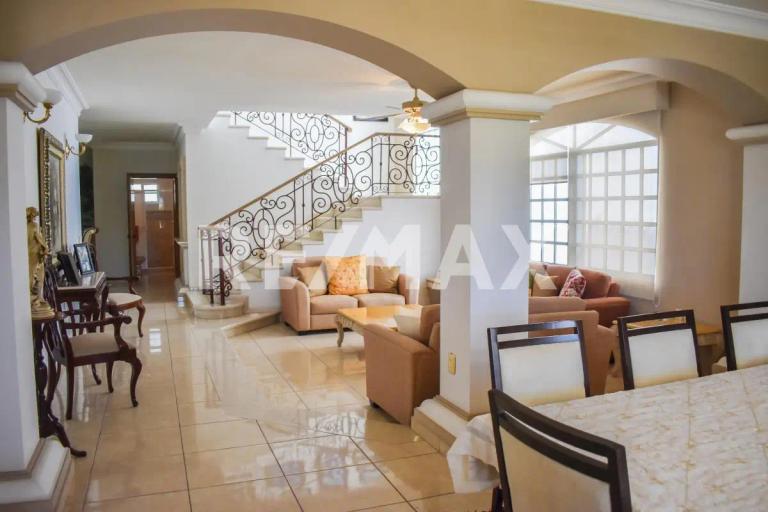 Property Image Property Image