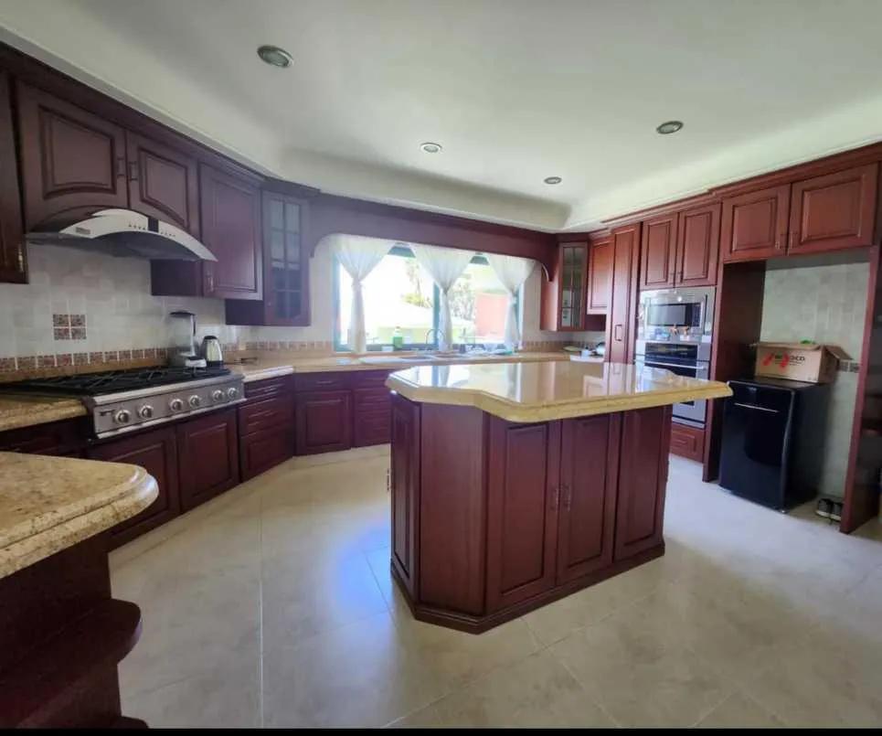 secondary property images 3