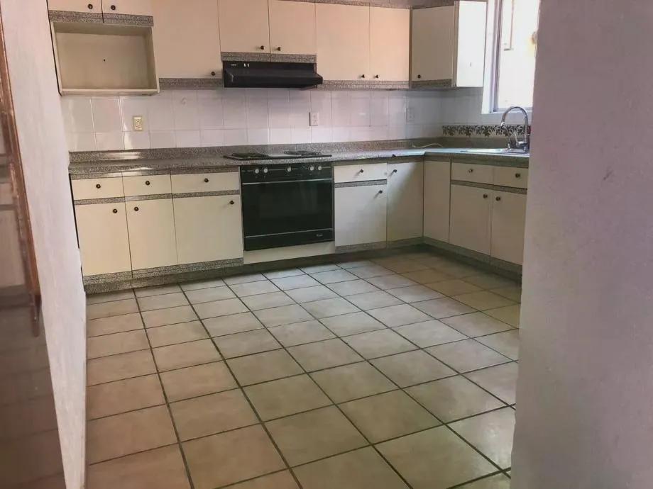 secondary property images 1