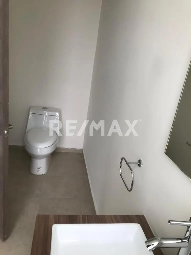 secondary property images 3