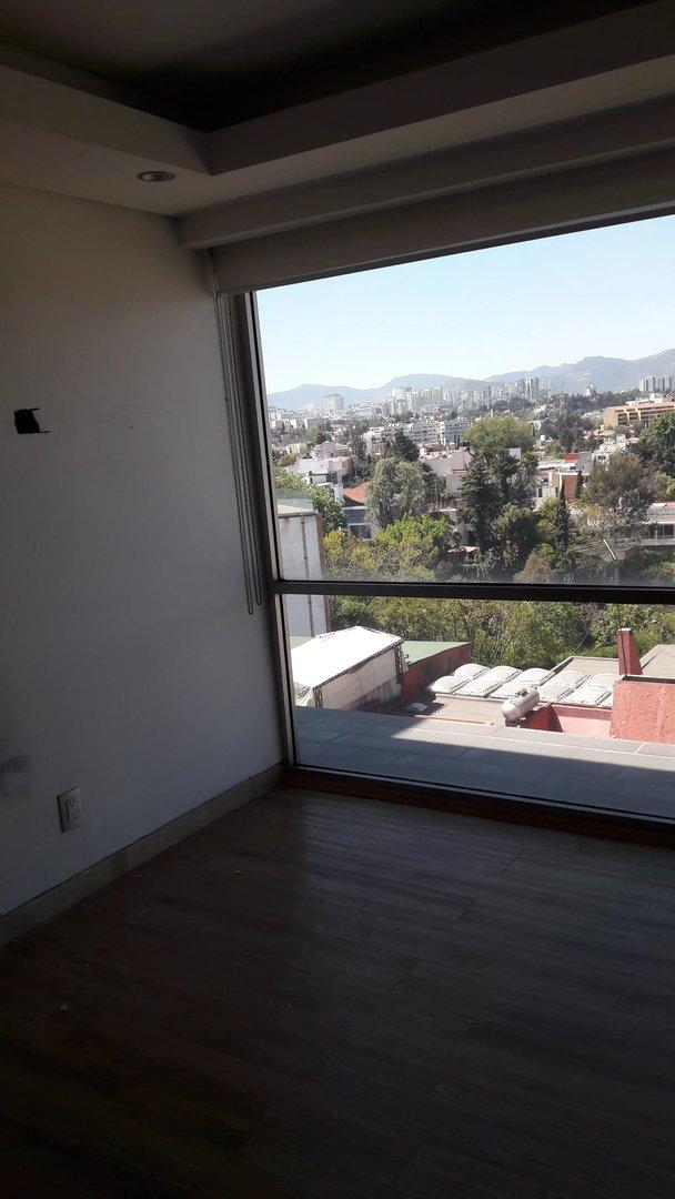 main property photo