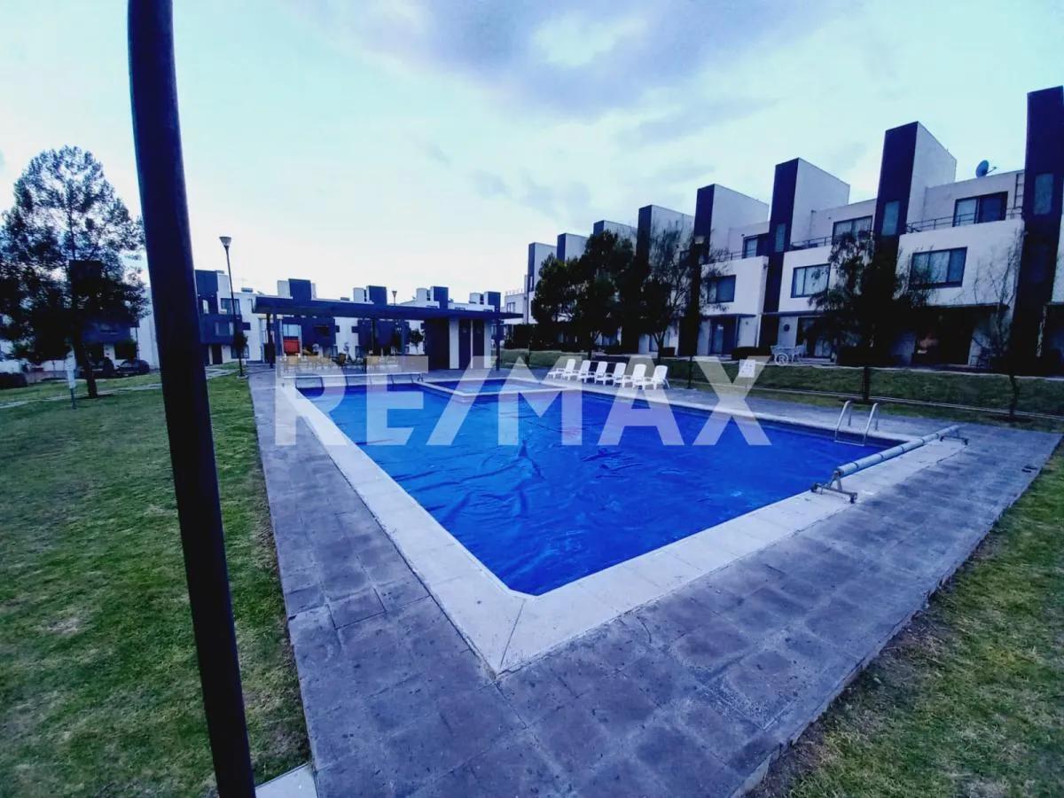 main property photo