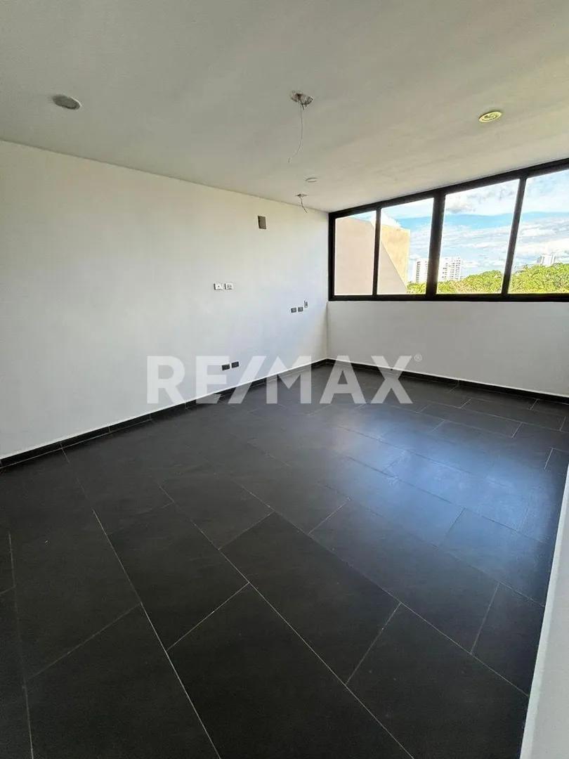 secondary property images 0