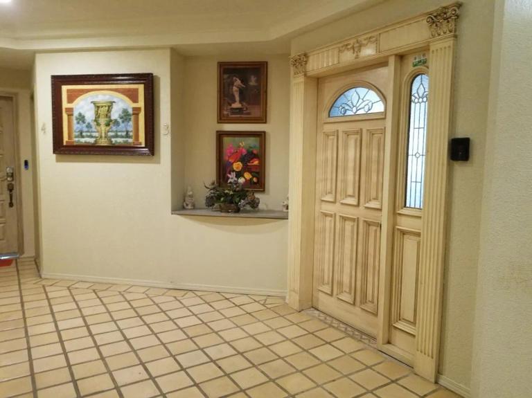 Property Image Property Image