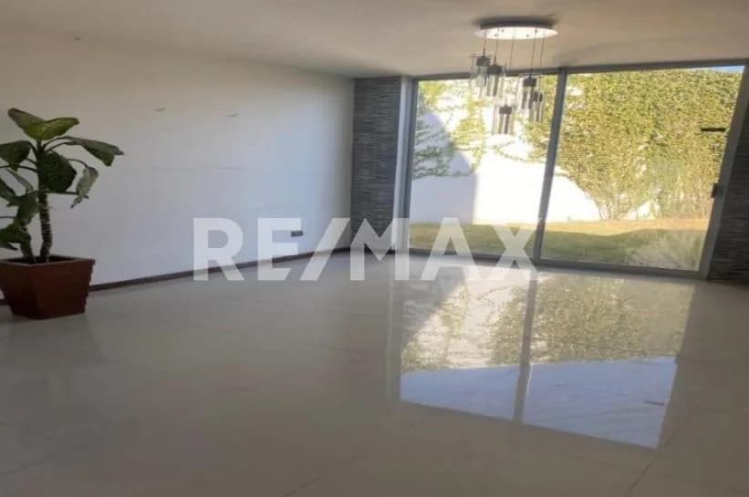 secondary property images 2