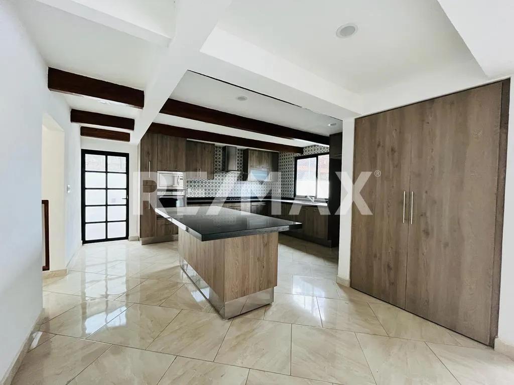 secondary property images 0