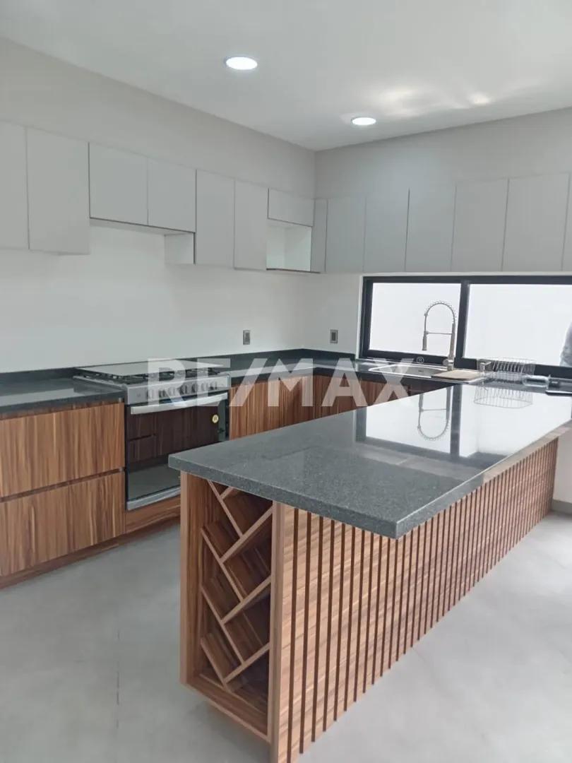 secondary property images 2