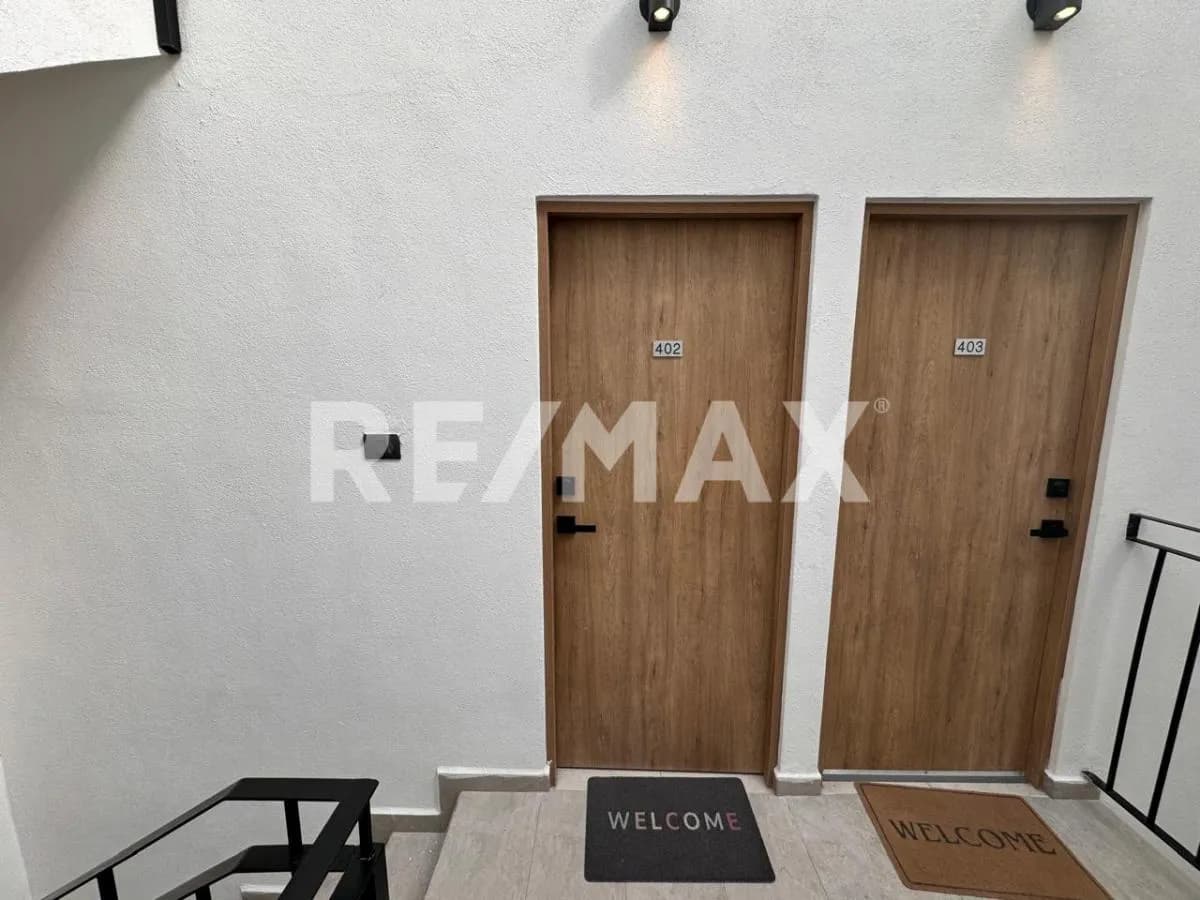 secondary property images 0