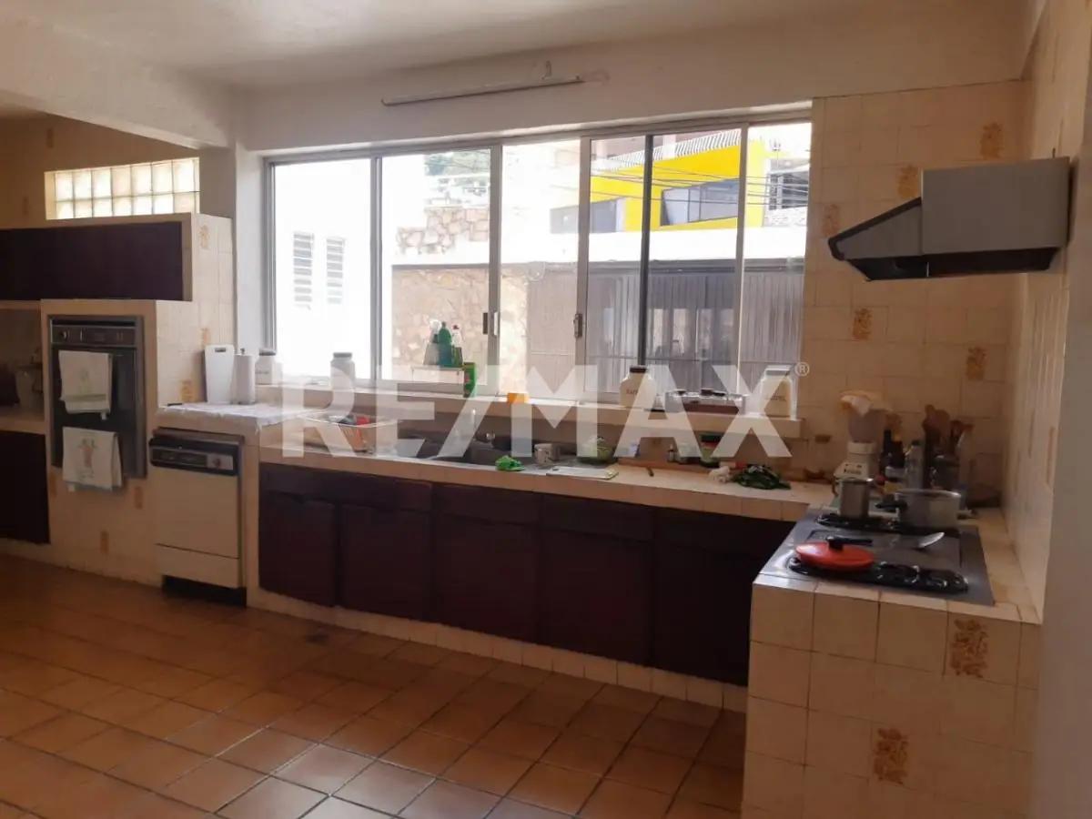 secondary property images 2