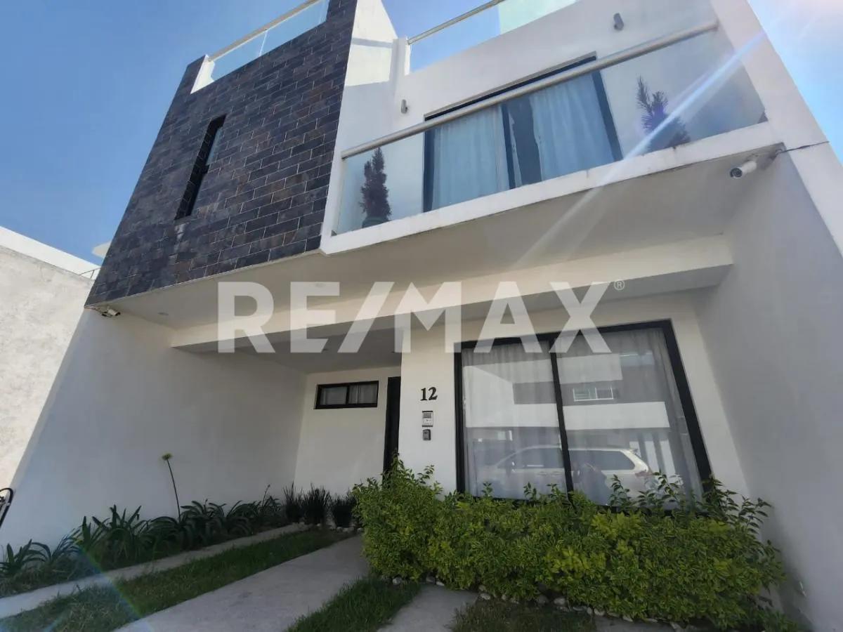 main property photo