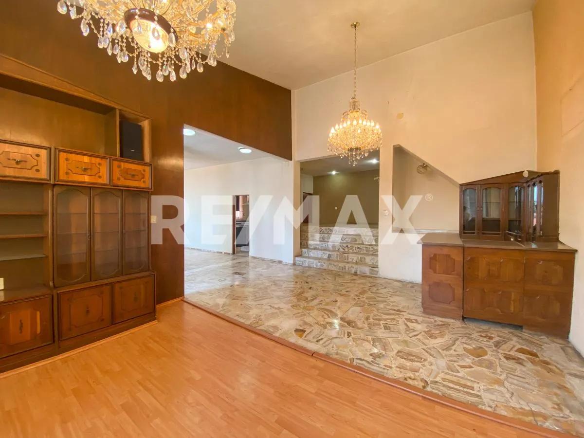 secondary property images 0