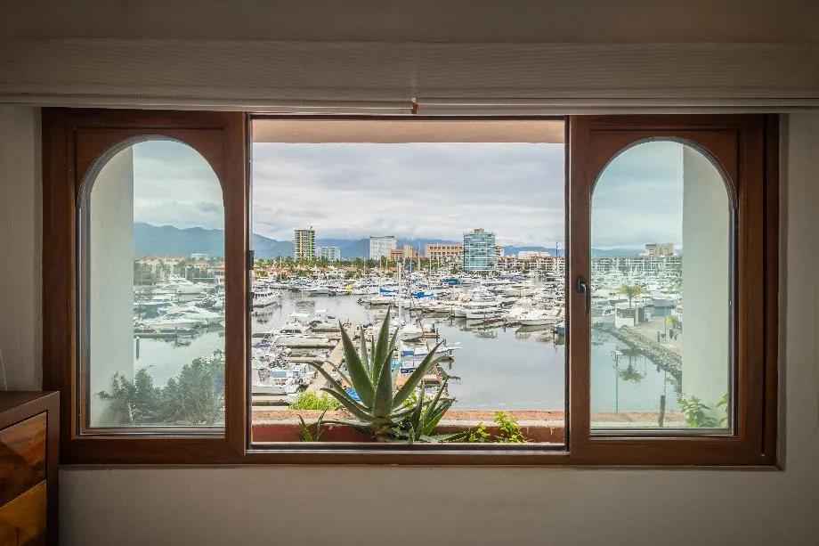 secondary property images 0