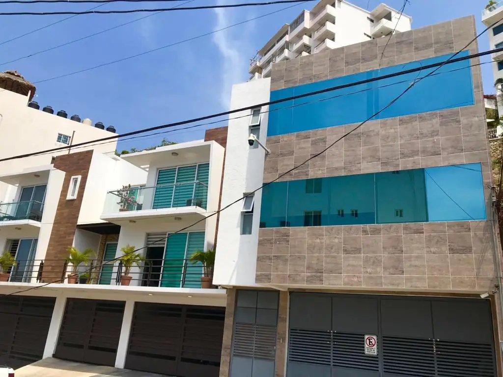 main property photo