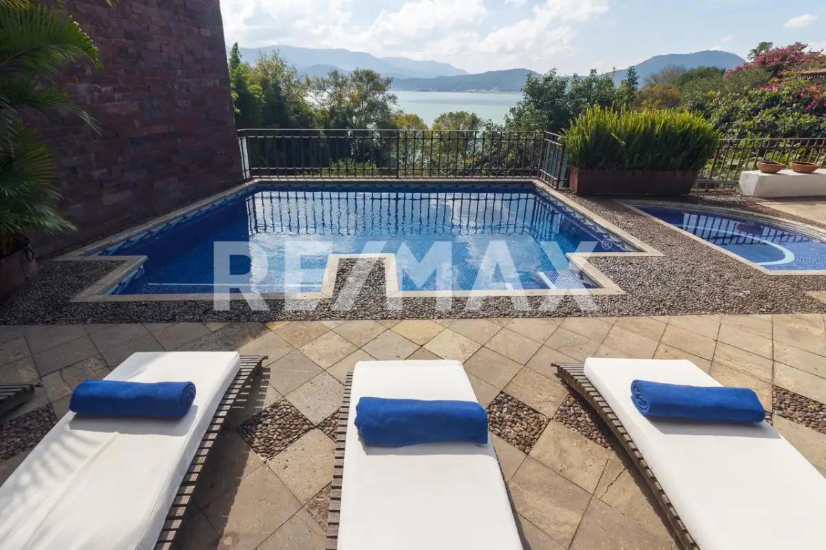 secondary property images 1