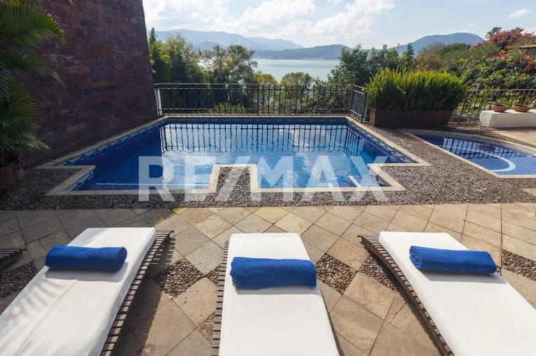 Property Image Property Image