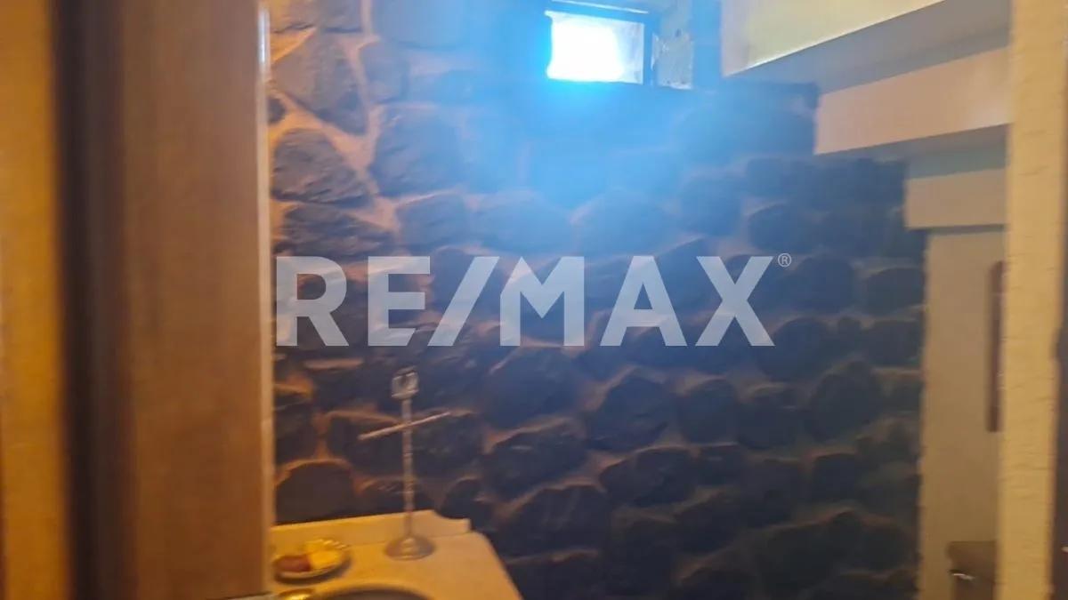 secondary property images 1