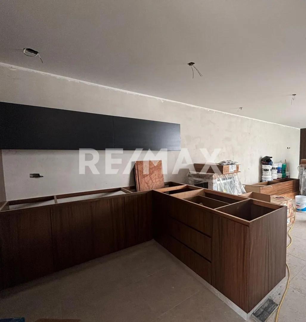 secondary property images 0