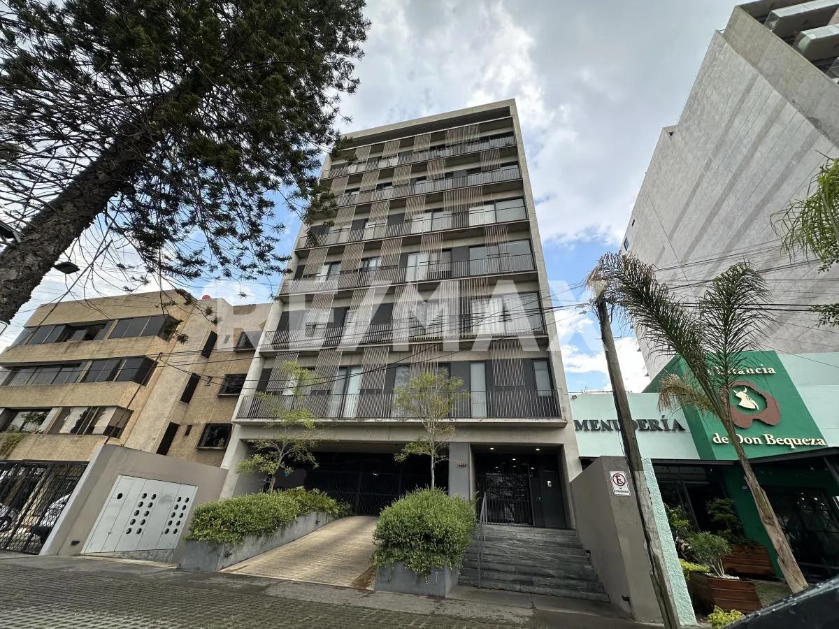 main property photo