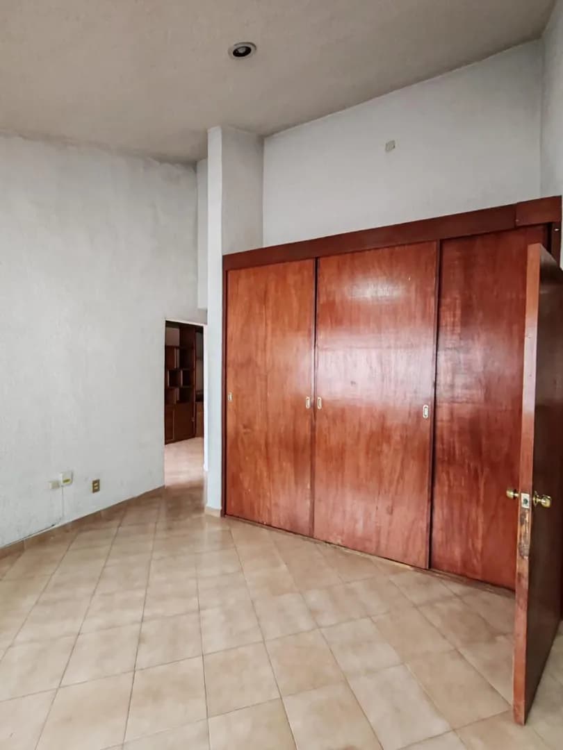 secondary property images 1