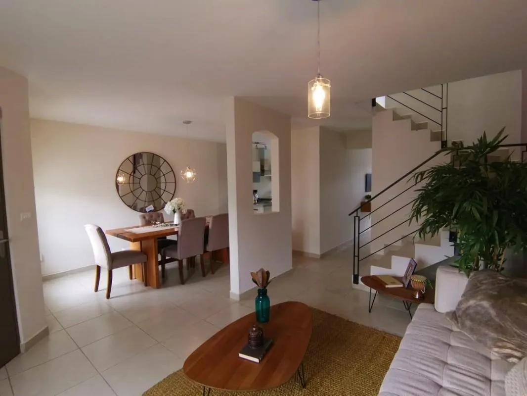 secondary property images 0