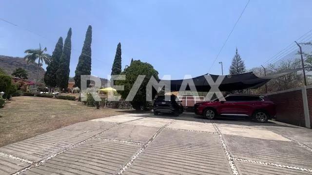 secondary property images 0