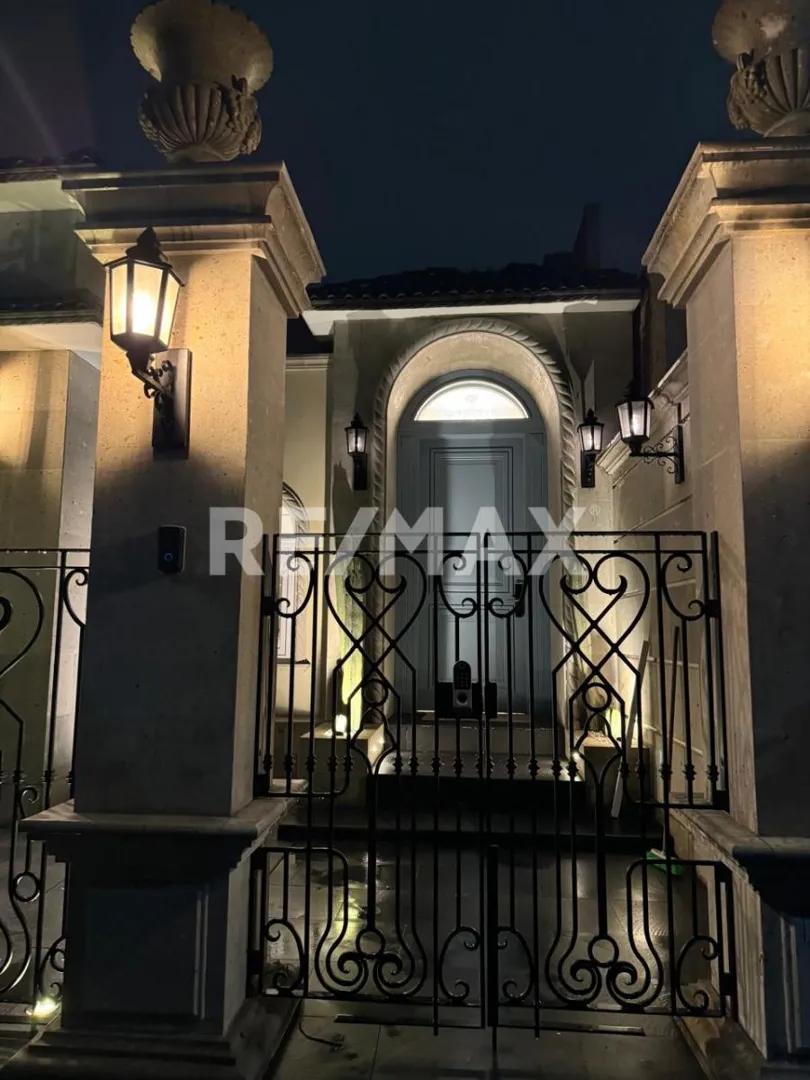 secondary property images 0