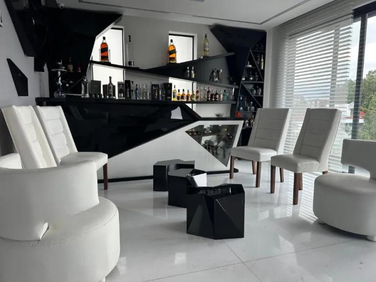 Property Image Property Image