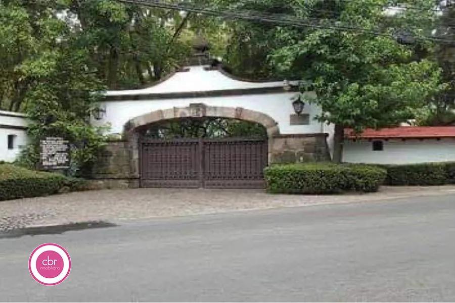 main property photo