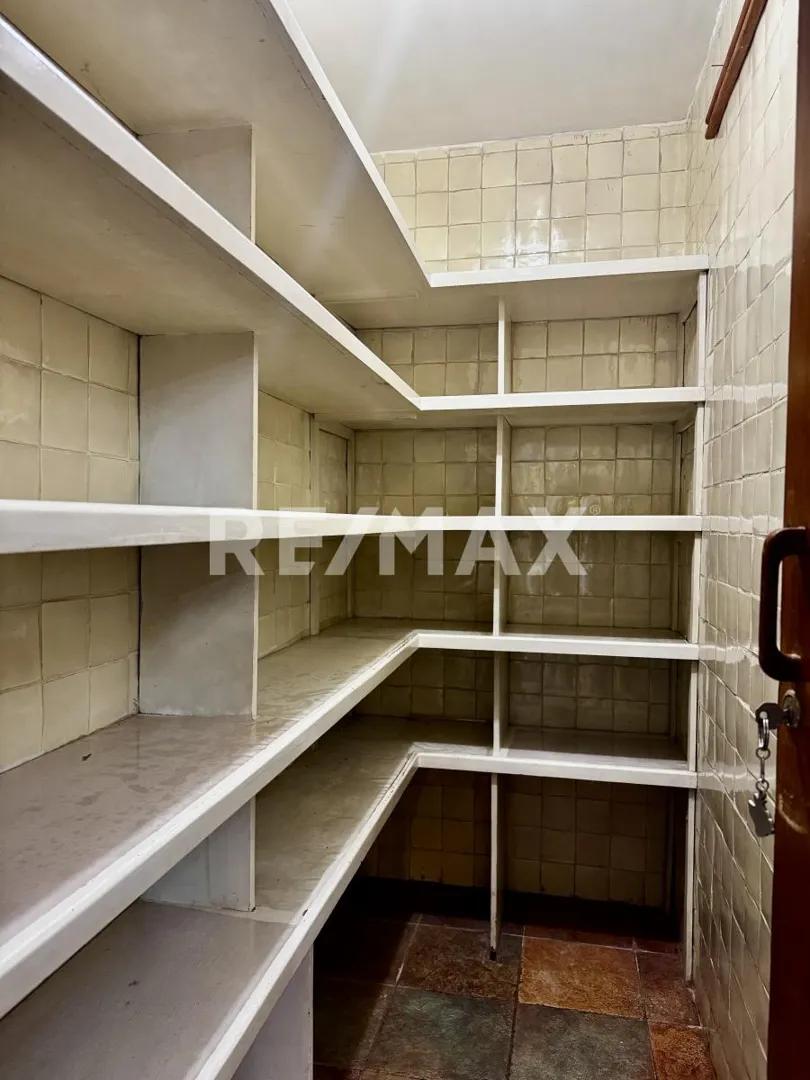 secondary property images 3