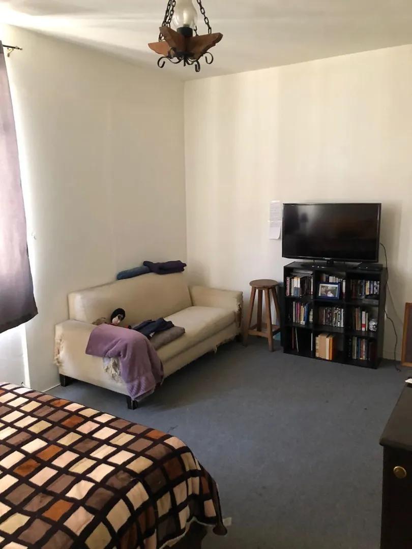 secondary property images 1