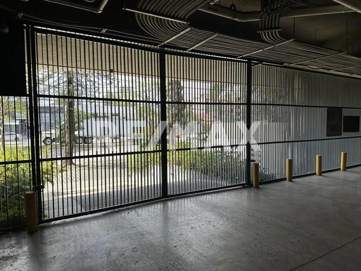 secondary property images 0