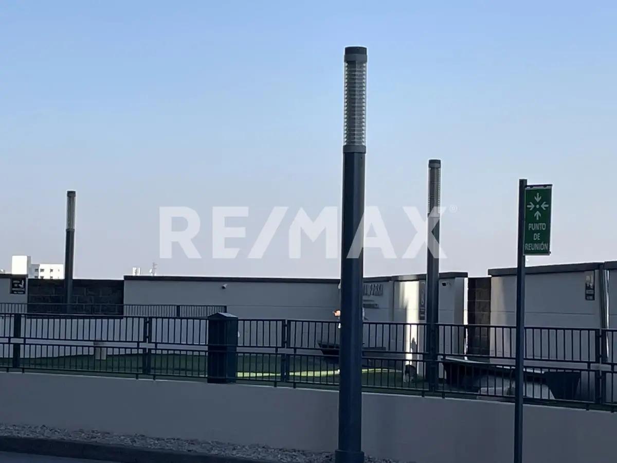 secondary property images 0