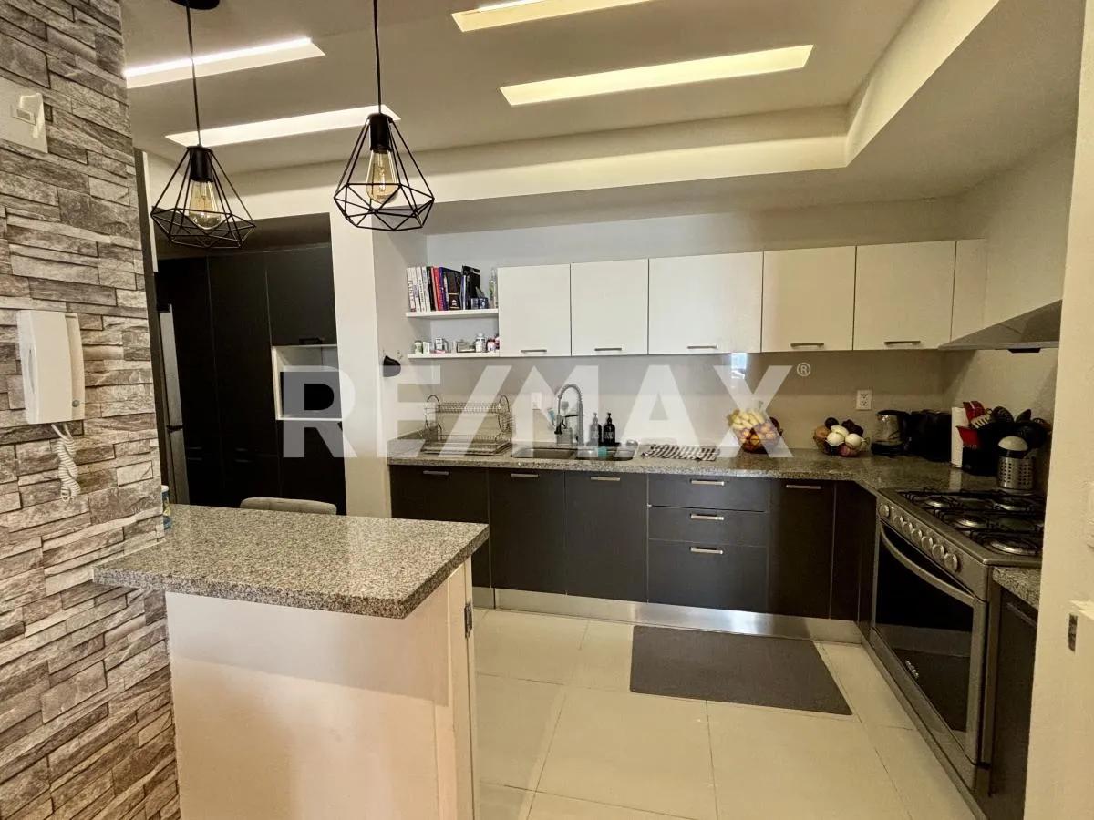 secondary property images 0