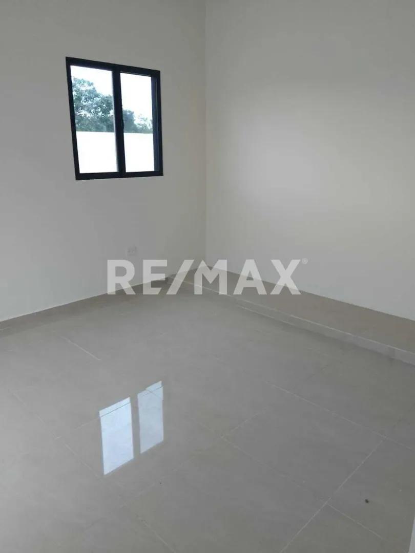 secondary property images 3