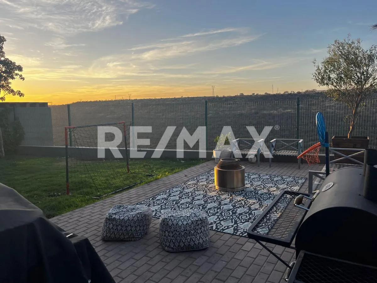 secondary property images 0