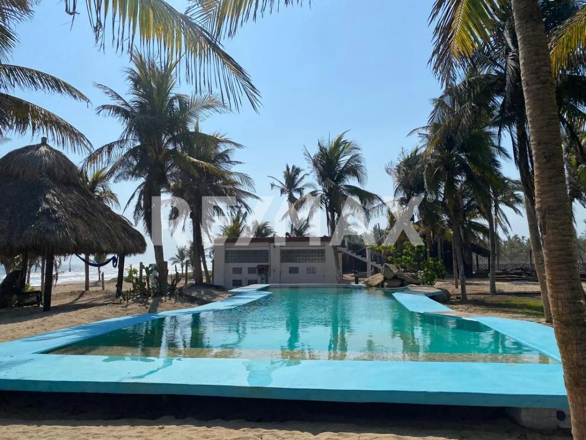 secondary property images 0