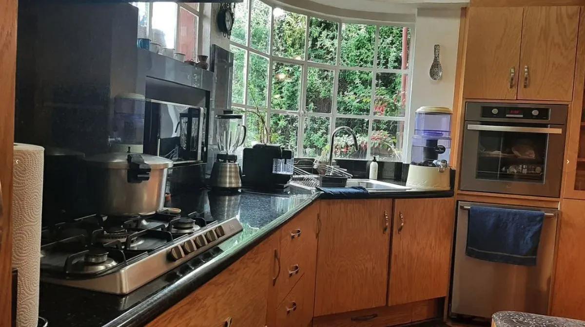 secondary property images 2