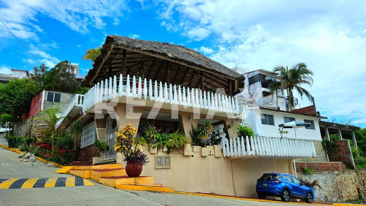 main property photo