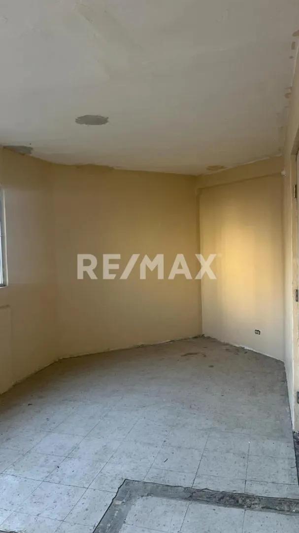 secondary property images 0