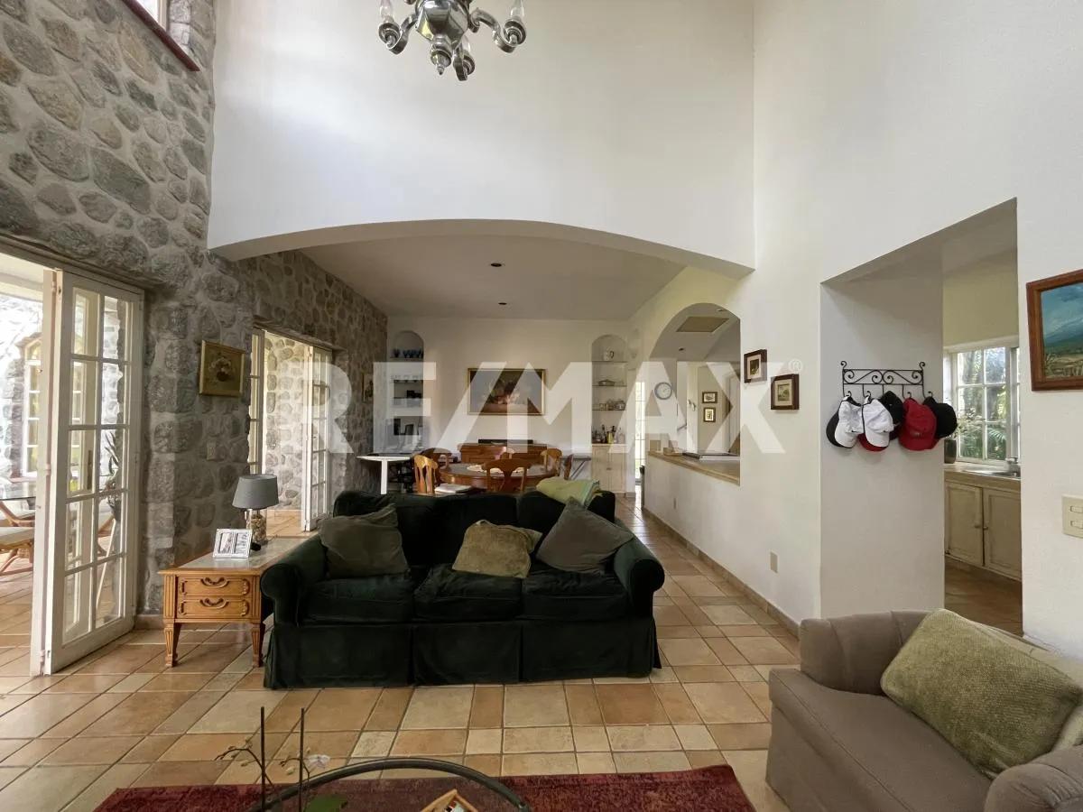 secondary property images 3