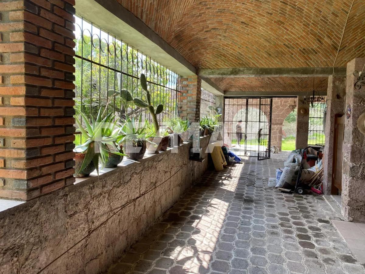 secondary property images 2