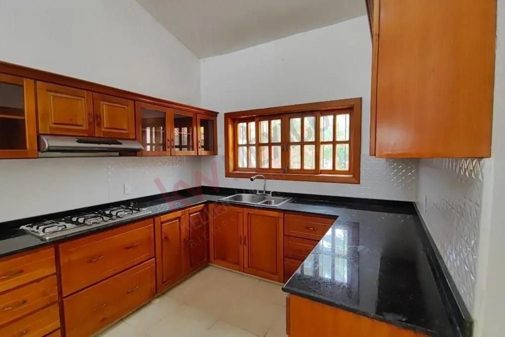 secondary property images 3